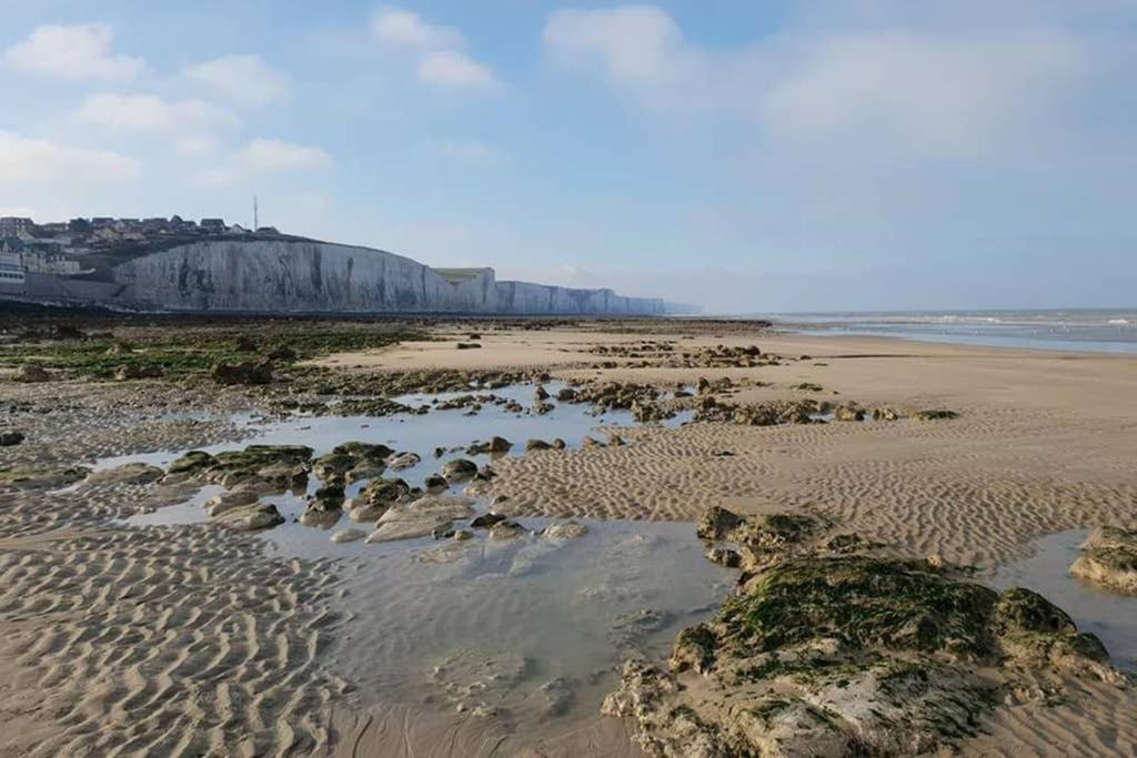 Gite A Bon Port Abbeville 5 Personnes Exterior photo
